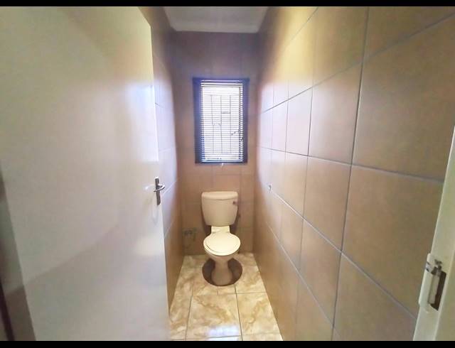 3 BEDROOM HOUSE FOR SALE IN IVY PARK